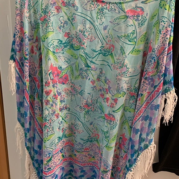 🛑SOLD🛑 Lilly Pulitzer Sway this Way Swim Coverup - Picture 2 of 2